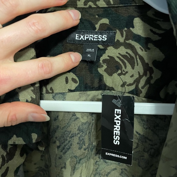 Express Button Down Shacket - Picture 4 of 4
